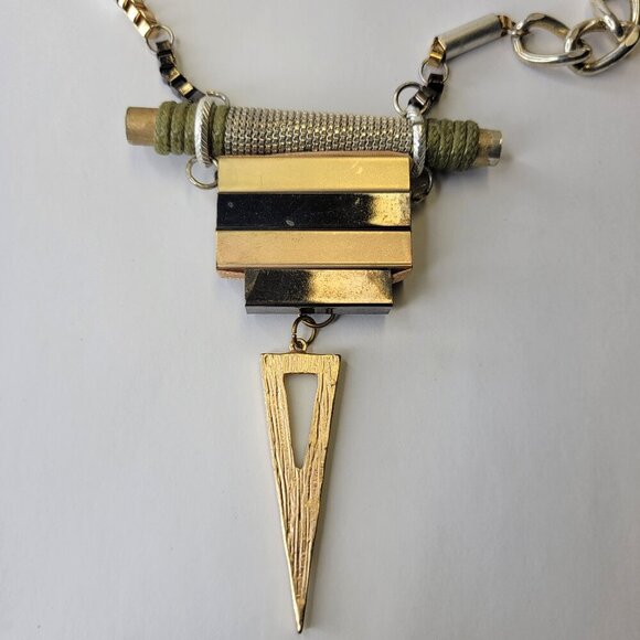 Vintage Gold and Silver tone Pendant Necklace - Picture 9 of 13